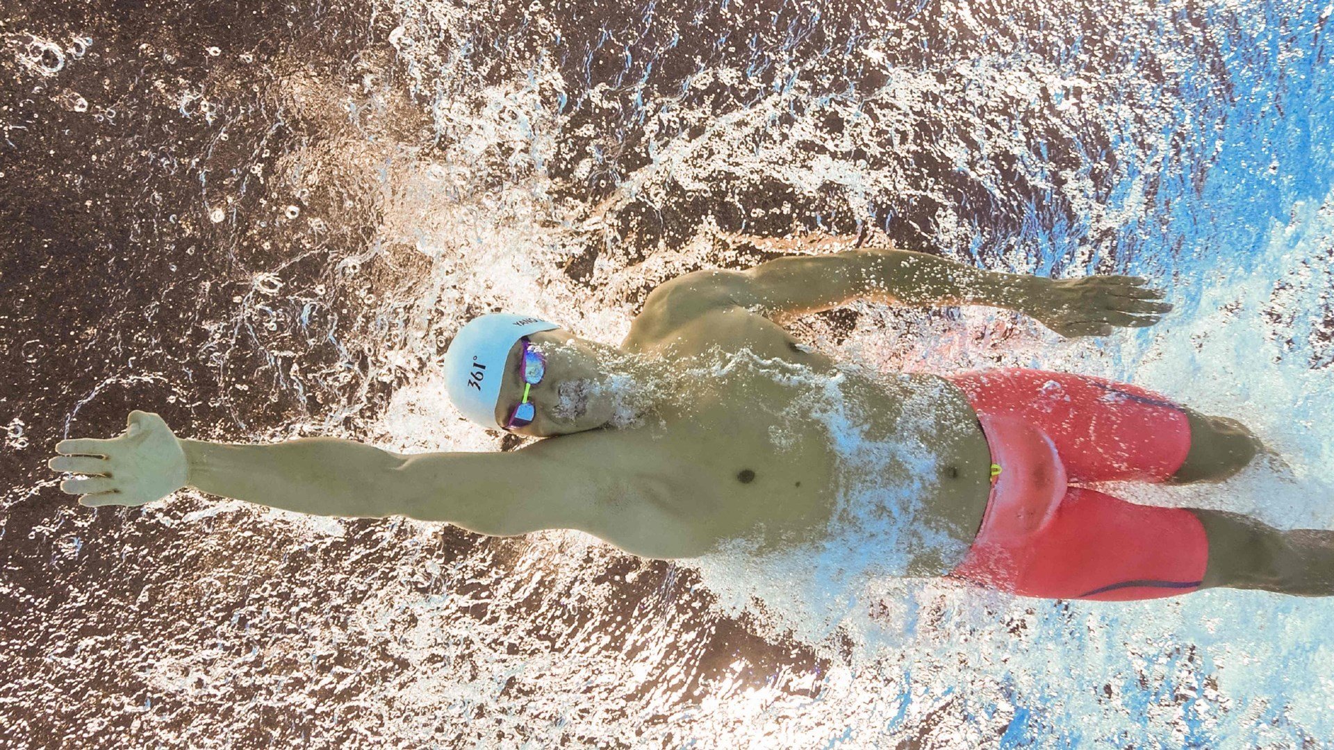 AYX GAME-“极速飘逸，漂移成诗”——车手技艺的极限展现，车技漂移视频教学